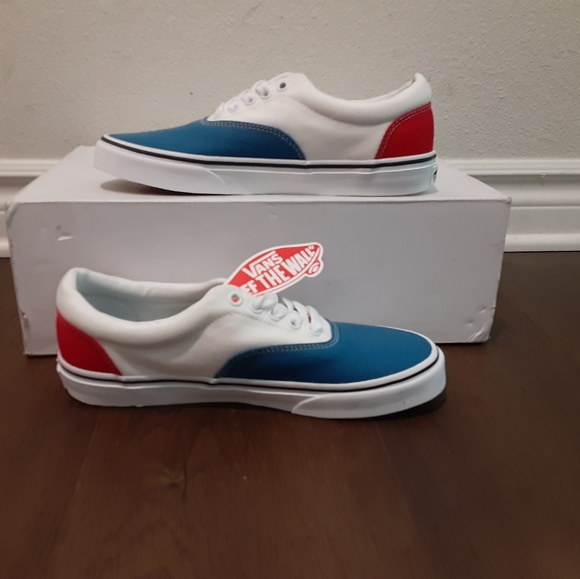 Vans - Picture 2 of 4